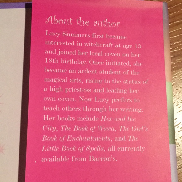 Metaphysical book Hex appeal by Lucy Summers - Picture 4 of 5